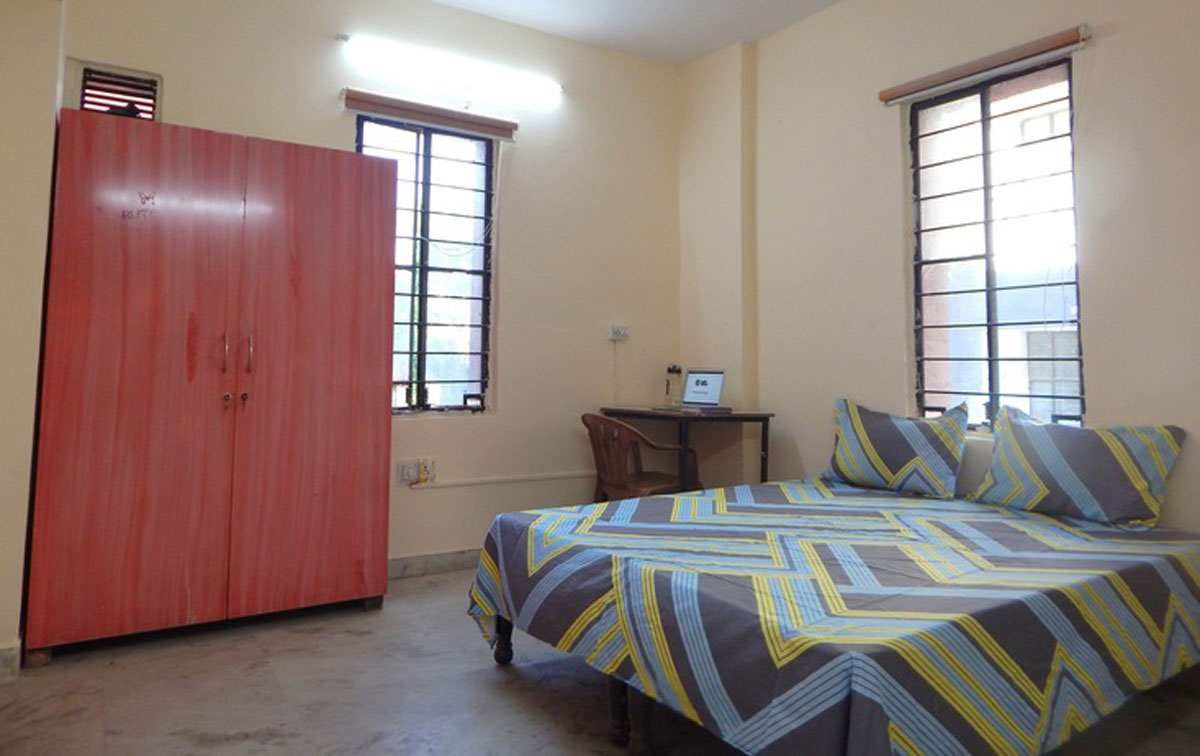 Helloworld Whitelily 1.jpg