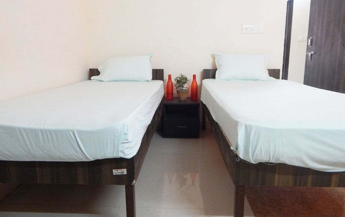 Helloworld Rajapark 1.jpg