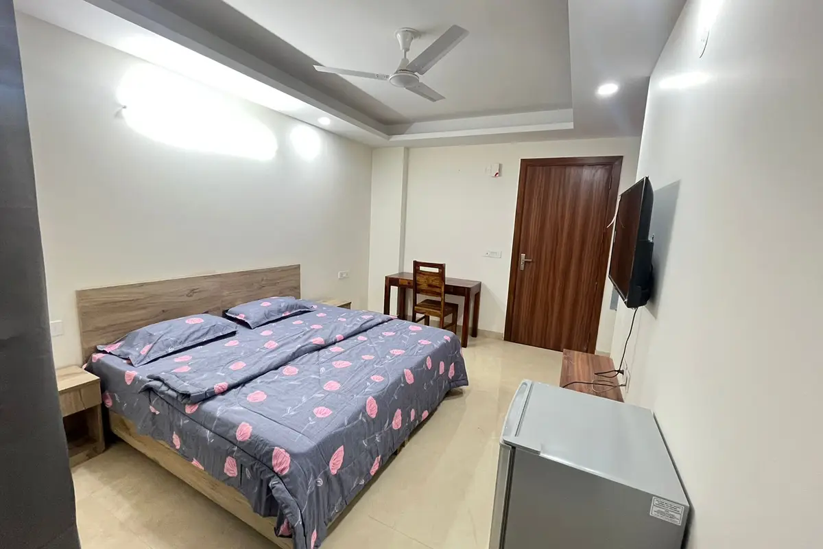 WhatsApp Image 2023-12-22 at 6.39.40 PM.jpeg