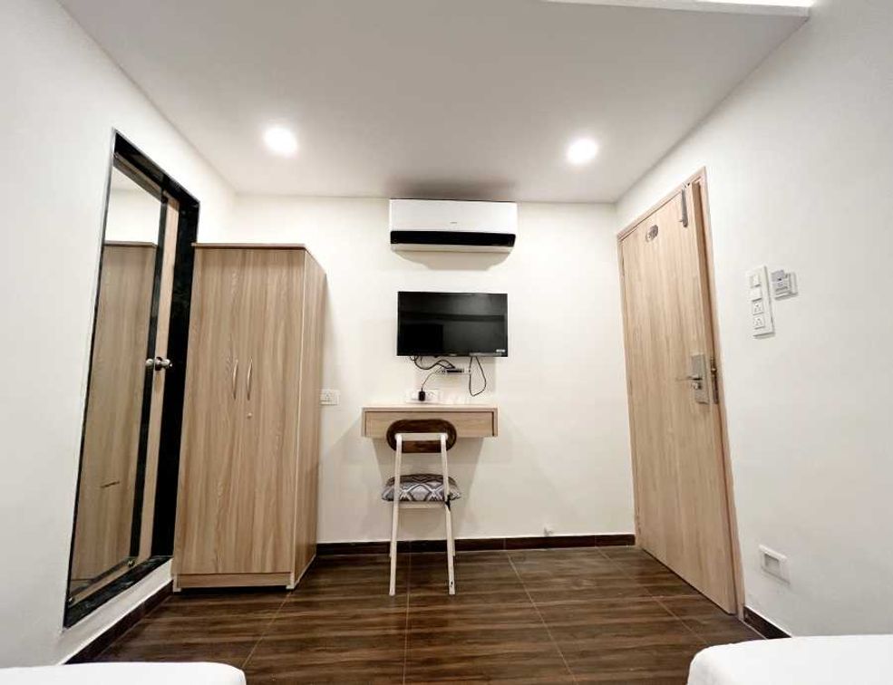 flat-on-rent-in-juhu-tara-road-2.jpg