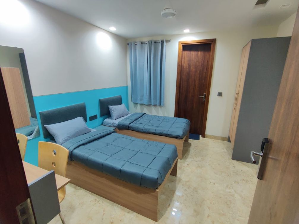 dummy pics room5.jpg