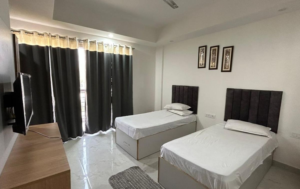 WhatsApp Image 2023-12-21 at 15.02.04 (2).jpeg