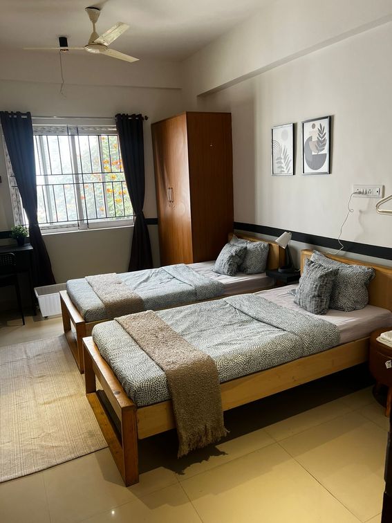 Avalon new pic 1.2.jpg