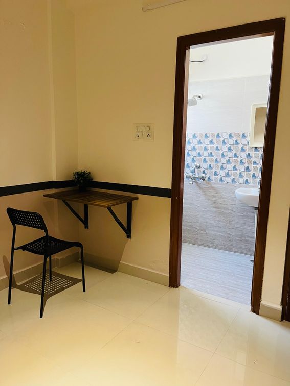 Avalon new pic 4.jpg