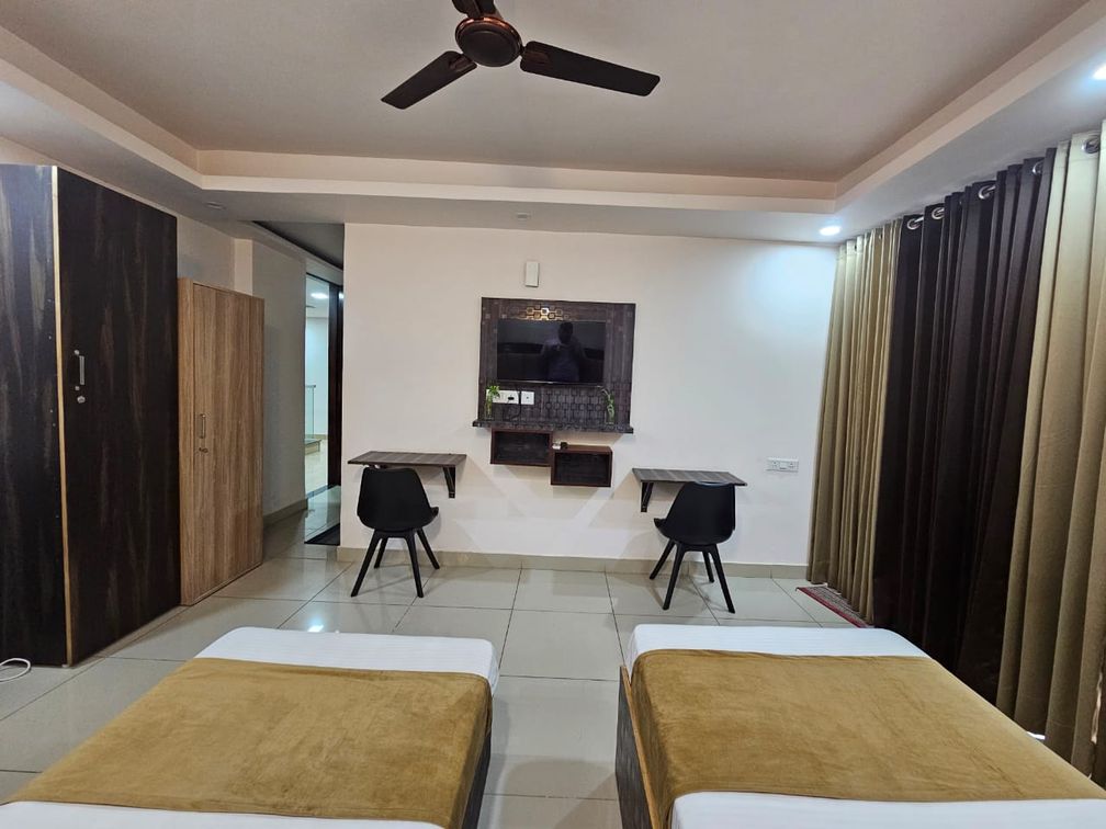 WhatsApp Image 2023-10-29 at 9.52.23 AM (1).jpeg