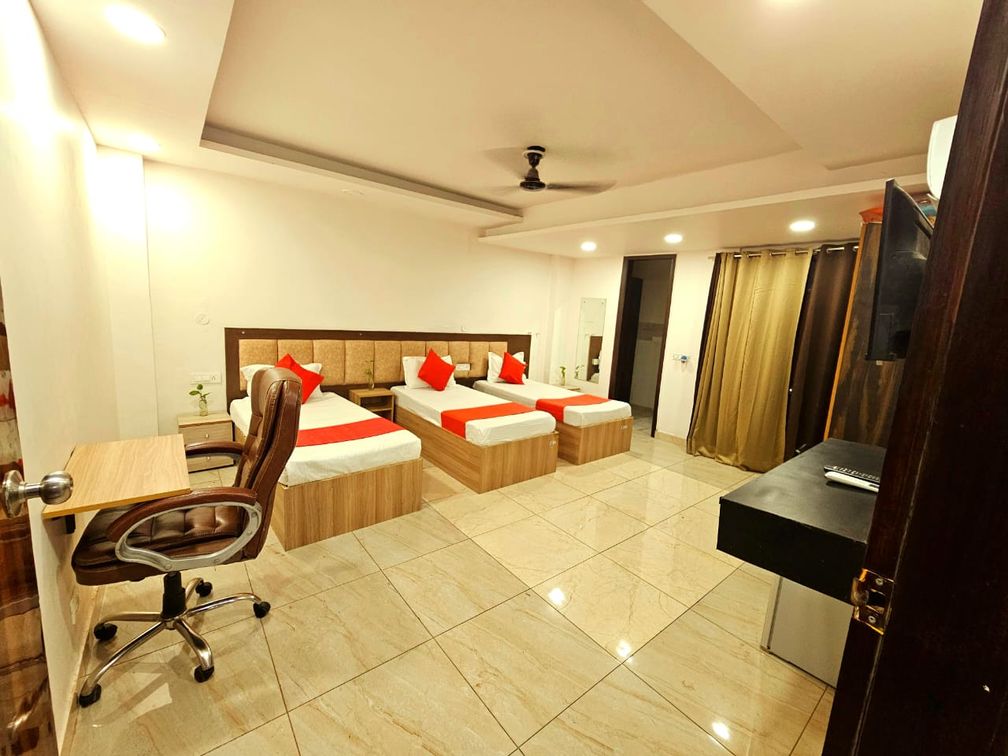 WhatsApp Image 2023-10-29 at 9.52.23 AM (2).jpeg