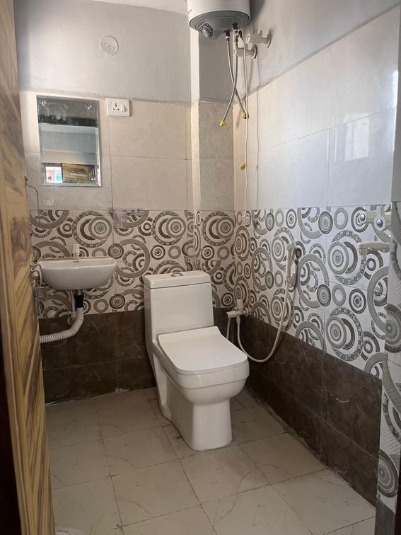 WhatsApp Image 2023-11-16 at 11.39.00 PM (1).jpeg