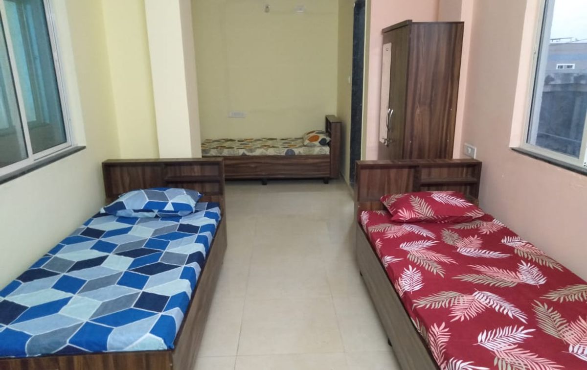 Room pic 2.jpg