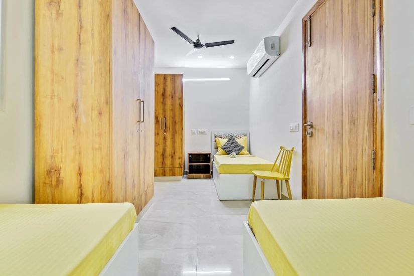 Solitaire Living Girls PG Room Interior.webp