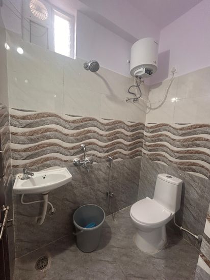 WhatsApp Image 2025-12-05 at 1.32.39 PM (1).jpeg