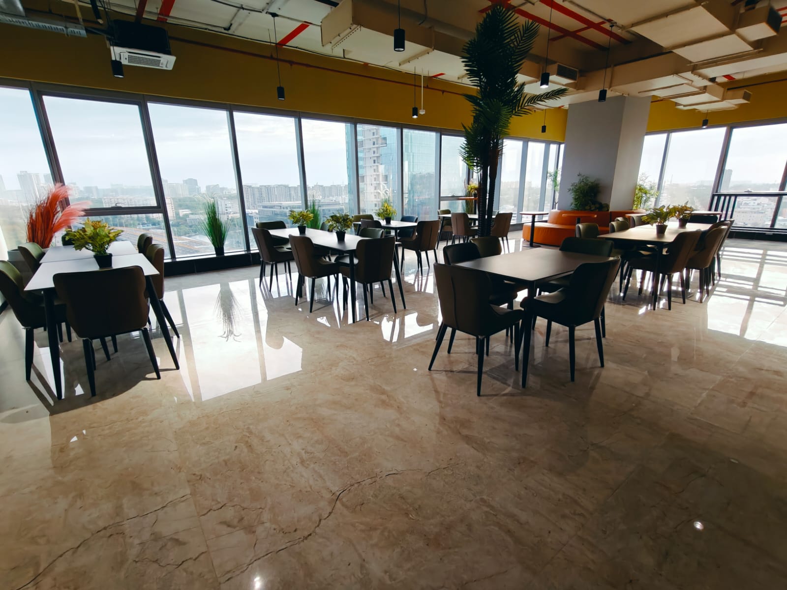 @Work Premium Coworking