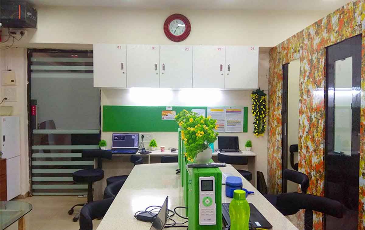 hot-desk.jpg