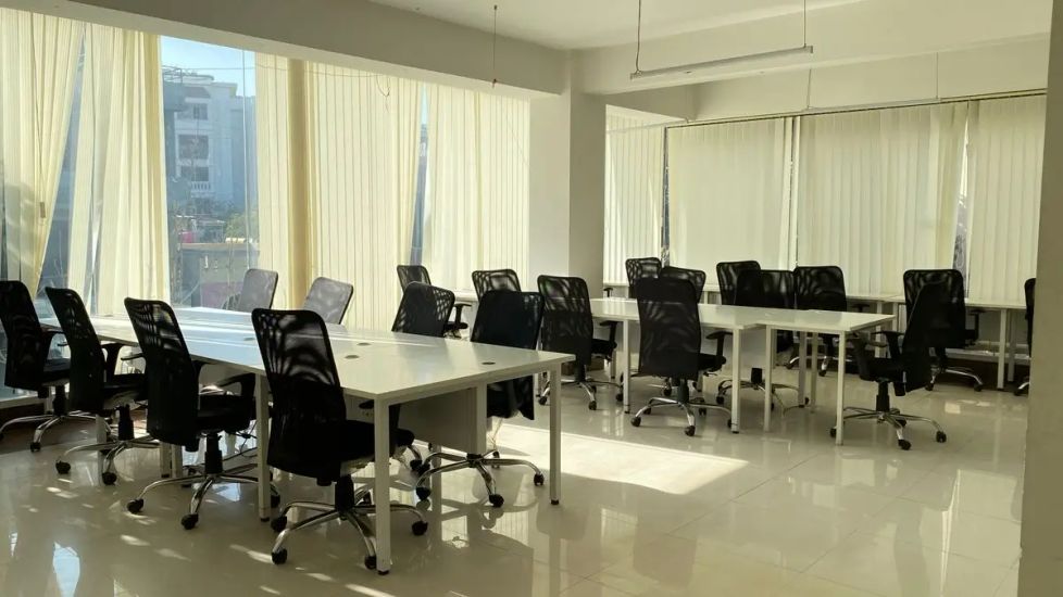 Cospaces-For-Rent-4-2.webp
