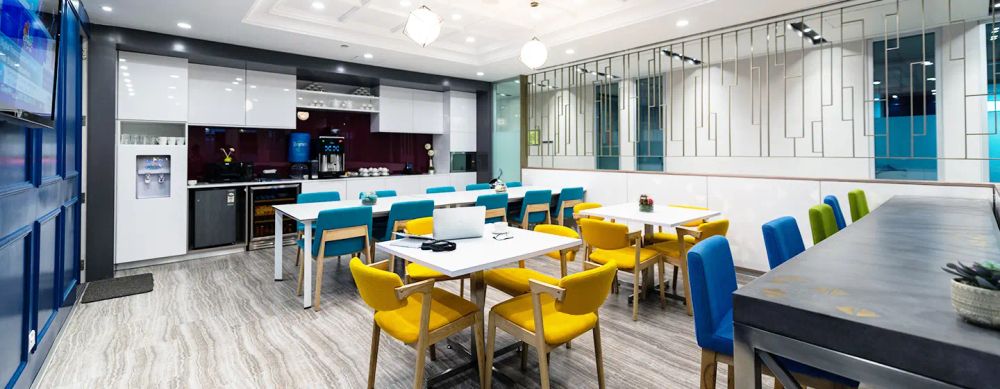 Mumbai_TheCapital_Breakout-Pantry_Gallery.webp