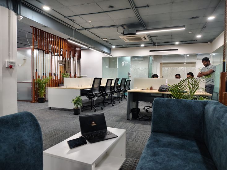 Open Desk 1 - Flexi & Fixed Seats.jpg