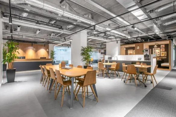 Regus_Buitenveldert_Amsterdam_Netherlands_Kitchen.webp