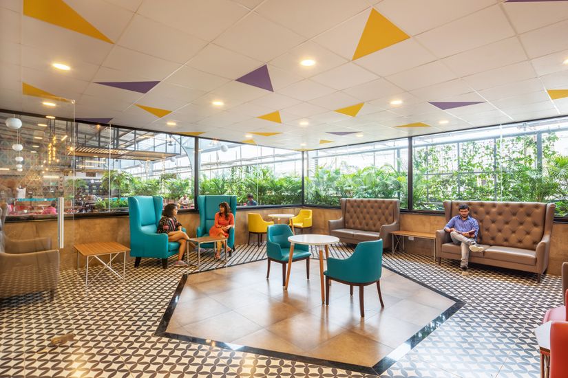 Waiting-Lounge-9.jpg