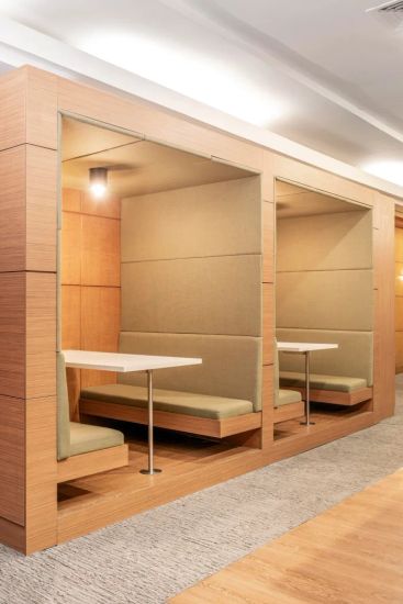 Regus_Ascott_Ayala_Center_4271_Makati_Philippines_Booths.webp