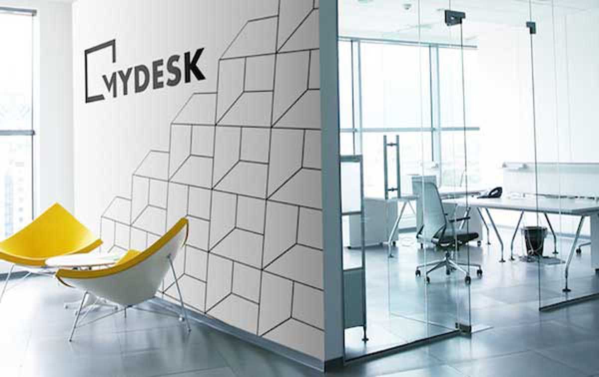mydesk.jpg