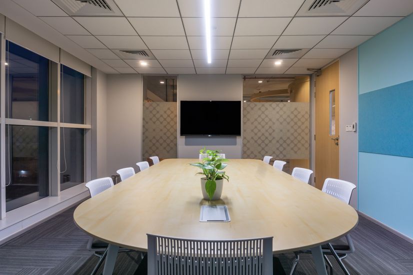 Meetin Room.jpg