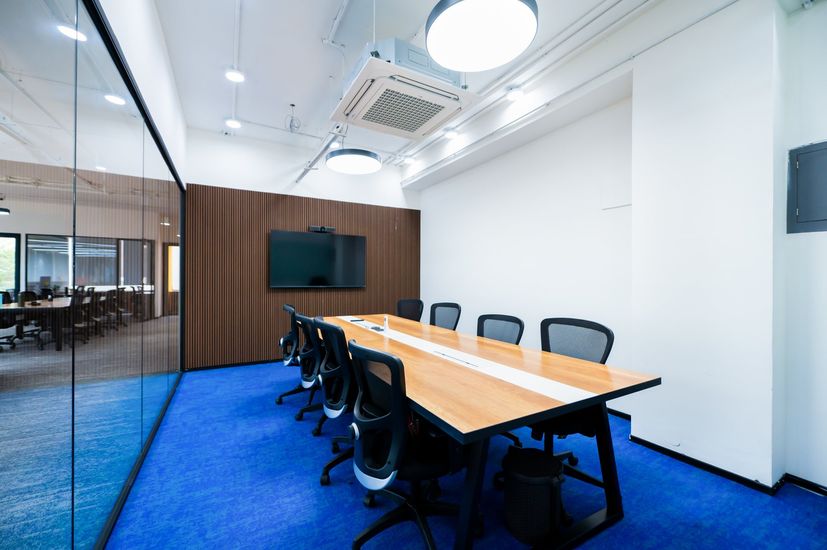 AtticSpace_Drona_ConferenceRoom_1.jpg