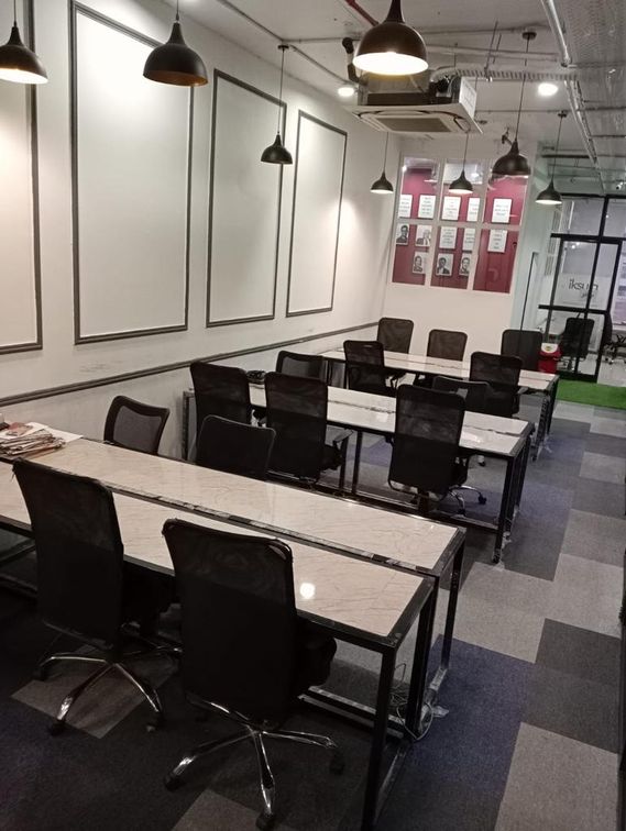 PHOTO-2023-10-08-02-03-10 9.jpg